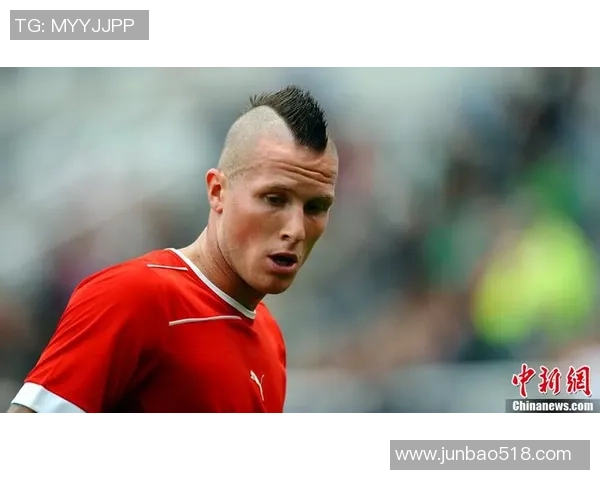 足球明星鸡冠发型女的时尚魅力与个性风格解析 足球明星鸡冠发型女的时尚魅力与个性风格解析