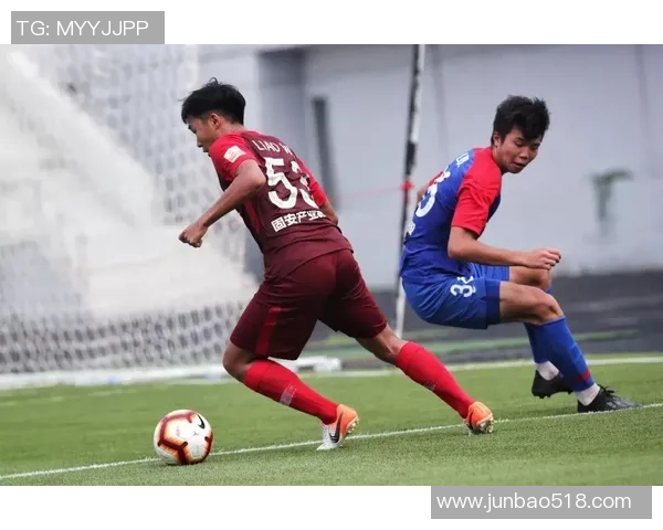 重庆乒乓球队在冠军赛积分榜上以66分稳居第一名展现强劲实力