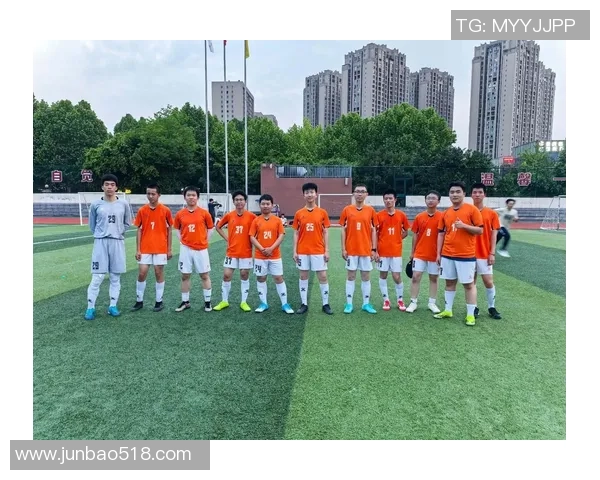 重庆足球队灵活性创新高引发全国关注足球排名再上新台阶 重庆足球队灵活性创新高引发全国关注足球排名再上新台阶