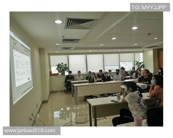 成都篮球队在钻石联赛中的个人能力表现分析与点评